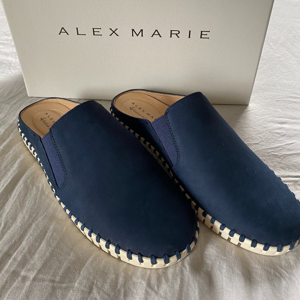 Alex Marie Maysette Suede Nubuck Mules Vessel Blue Size 6.5 NWT